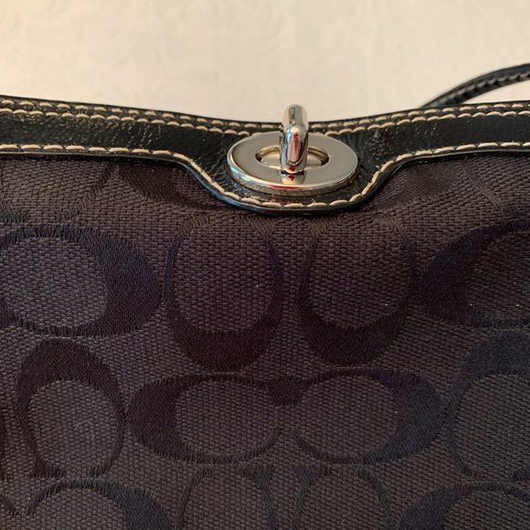 Coach Black Signature Collection Turnlock Wristlet - Picture 2 of 7